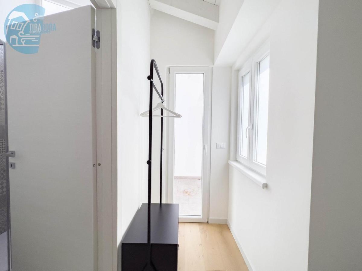 Slataper 19 Tirabora Short Rent Lägenhet Trieste Exteriör bild